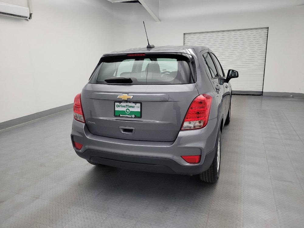 Used 2020 Chevrolet Trax LS FWD image 7