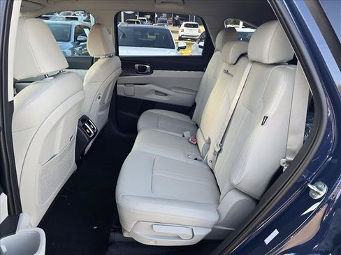 New 2026 Kia Sorento S AWD/4WD image 4