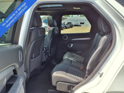 Used 2023 Land Rover Discovery S R-Dynamic AWD/4WD image 11