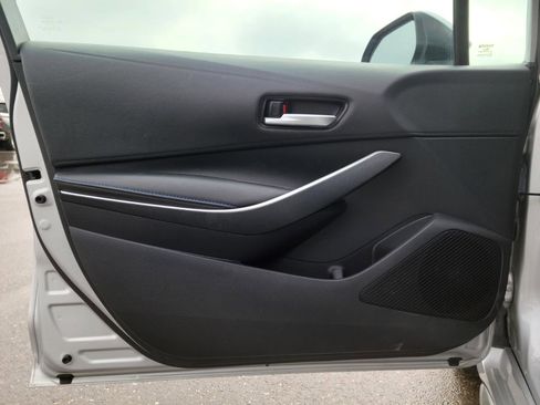 Used 2020 Toyota Corolla SE image 8