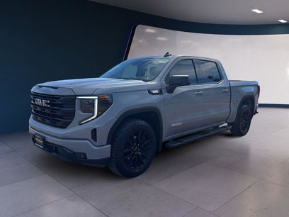 Used 2024 GMC Sierra 1500 Elevation w/ LPO, Elevation Black Package