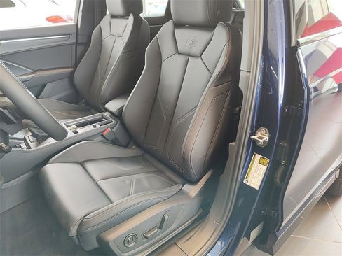 New 2025 Audi Q3 2.0T Premium image 4