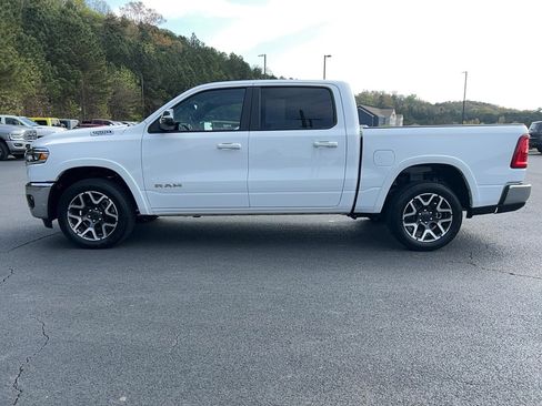 Used 2025 RAM 1500 Laramie image 8