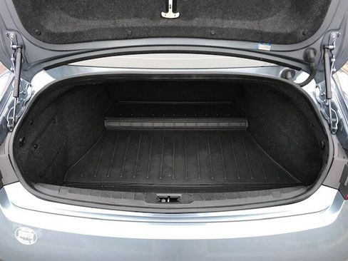 Used 2019 INFINITI Q60 3.0t Luxe w/ Essential Package image 11