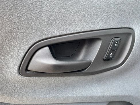 Used 2019 Ford Transit 150 148 Low Roof RWD image 12