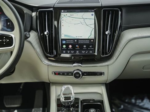 Certified 2025 Volvo XC60 T8 Ultra w/ Protection Package Premier AWD/4WD image 21