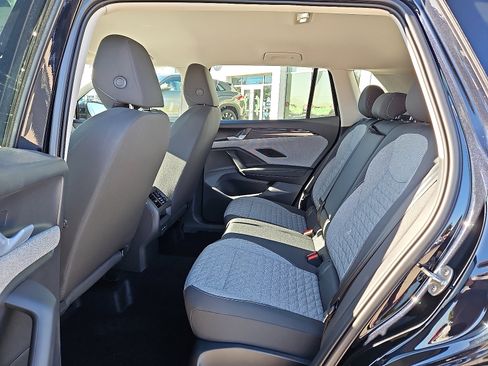 New 2026 Volkswagen Tiguan S image 8