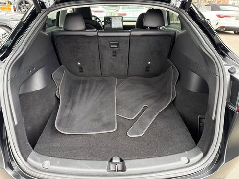 Used 2021 Tesla Model Y Performance image 7