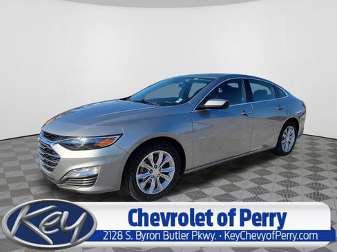 Used 2024 Chevrolet Malibu LT image 1