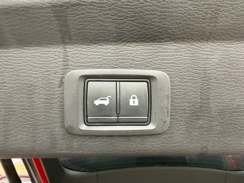 Used 2022 Mitsubishi Outlander SE image 13