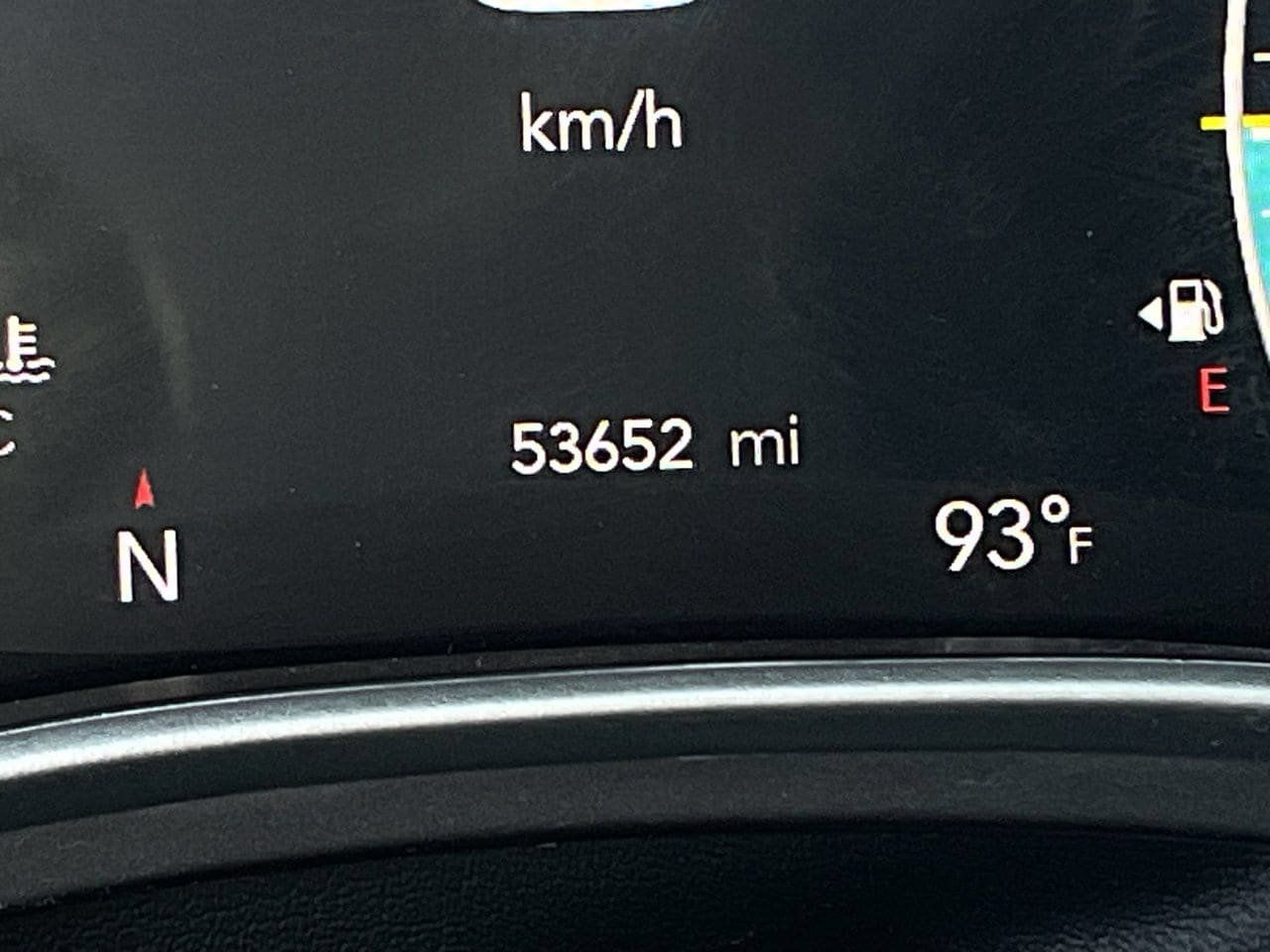 Used 2024 Chrysler Pacifica Touring-L FWD image 42