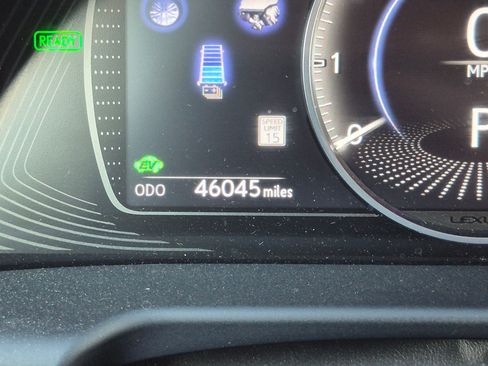Used 2023 Lexus ES 300h w/ Premium Package FWD image 18