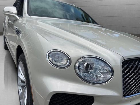New 2025 Bentley Bentayga Extended Wheelbase AWD/4WD image 36