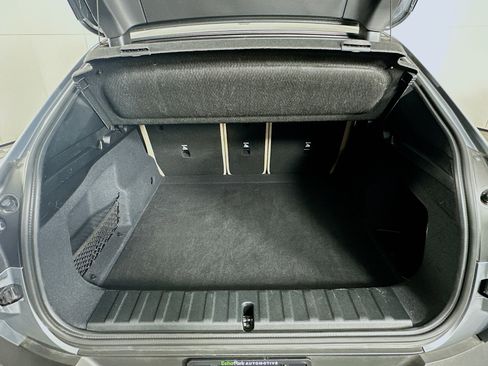 Used 2025 BMW X2 xDrive28i image 28