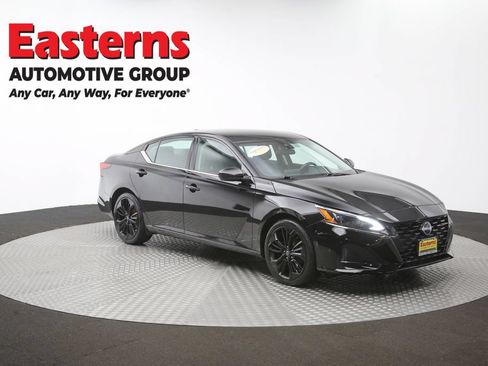 Used 2024 Nissan Altima 2.5 SR FWD image 50