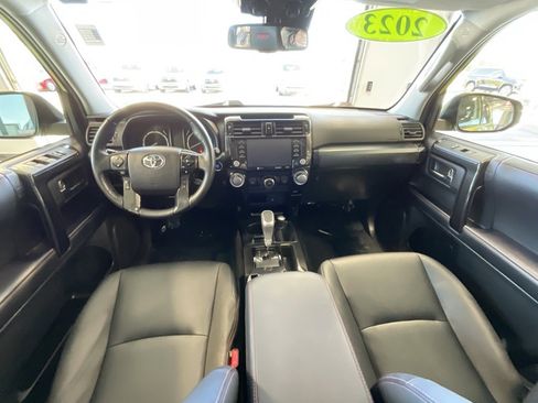 Certified 2023 Toyota 4Runner TRD Off-Road Premium image 9