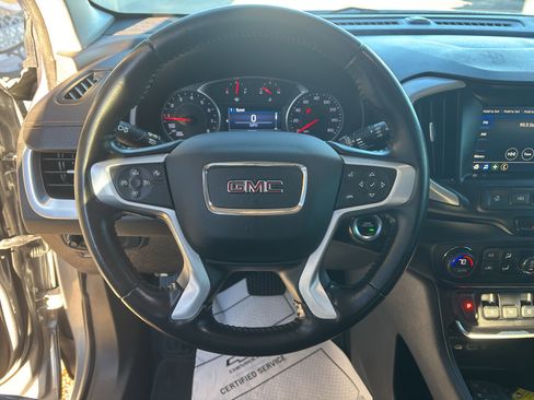 Used 2020 GMC Terrain SLE w/ Driver Convenience Package image 14