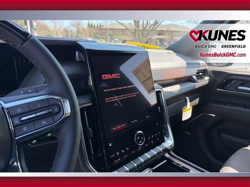 New 2026 GMC Yukon XL Denali w/ Denali Reserve Package image 18