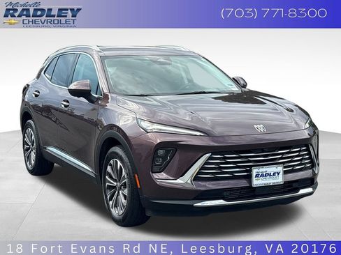 Used 2025 Buick Envision Preferred AWD/4WD image 8