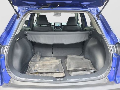 Used 2023 Toyota Corolla Cross XLE FWD image 9