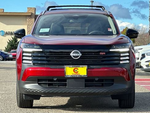 New 2026 Nissan Kicks SR w/ Cold Weather Package image 3