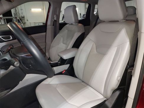 Used 2022 Jeep Compass Latitude w/ Convenience Group image 17