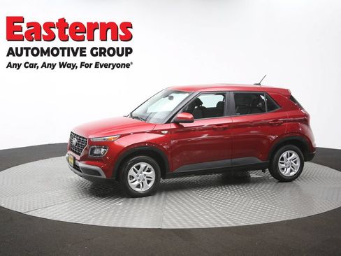 Used 2025 Hyundai Venue SE FWD image 56