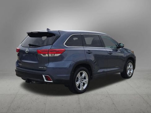 Used 2019 Toyota Highlander Limited AWD/4WD image 6