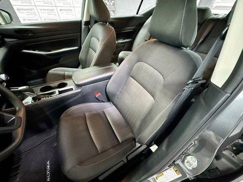Certified 2025 Nissan Altima 2.5 S image 16