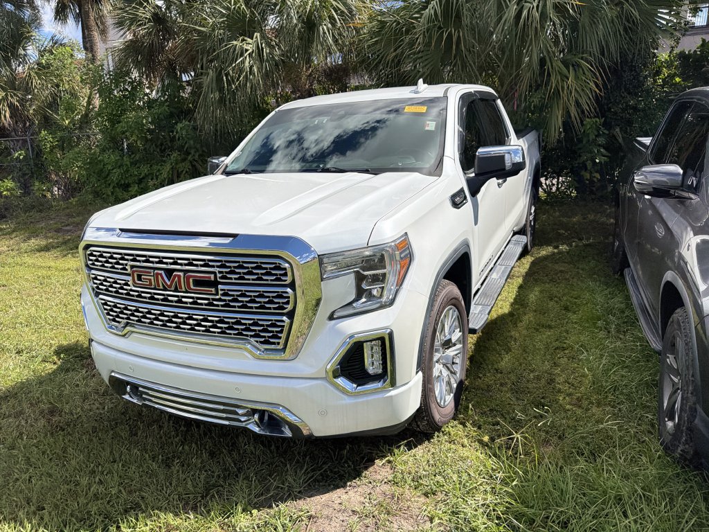 Used 2019 GMC Sierra 1500 Denali w/ Driver Alert Package II AWD/4WD image 8
