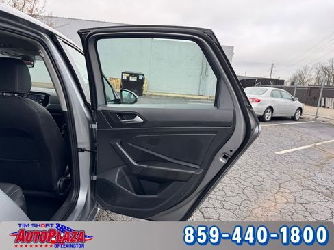 Used 2024 Volkswagen Jetta SE image 51