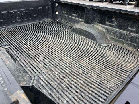 Used 2021 GMC Sierra 3500 4x4 Crew Cab w/ Convenience Package image 11