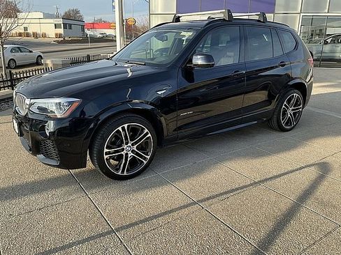Used 2017 BMW X3 xDrive35i image 11