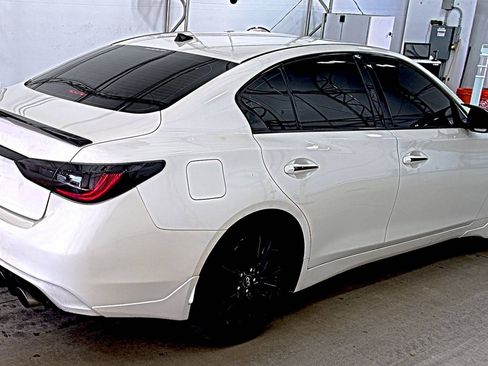 Used 2018 INFINITI Q50 Luxe w/ Essential Package (3.0T Luxe) AWD/4WD image 3