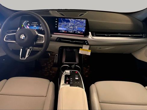 New 2026 BMW X1 xDrive28i w/ Technology Package AWD/4WD image 5
