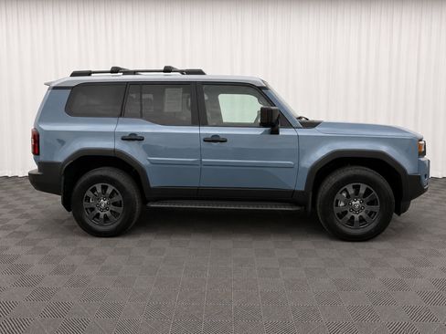 Used 2025 Toyota Land Cruiser w/ Premium Package AWD/4WD image 2