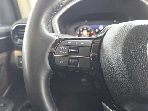 Used 2025 Honda Pilot Elite image 33