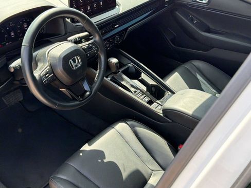 Used 2023 Honda Accord EX-L image 4