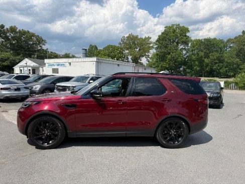 Used 2017 Land Rover Discovery HSE AWD/4WD image 2