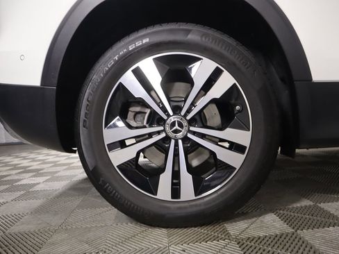 Certified 2025 Mercedes-Benz GLB 250 GLB 250 image 33