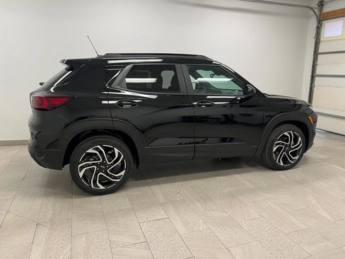 New 2026 Chevrolet TrailBlazer RS w/ Driver Confidence Package FWD image 14