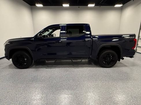 Used 2025 Toyota Tundra Limited w/ TRD Off-Road Package AWD/4WD image 8