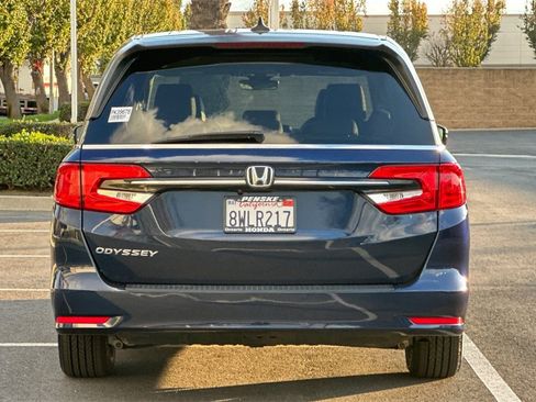Certified 2022 Honda Odyssey EX-L image 5