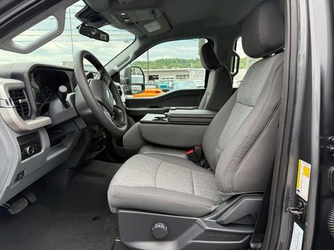 New 2026 Ford F250 XL AWD/4WD image 10