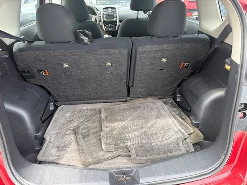 Used 2016 Nissan Versa Note SV FWD image 20