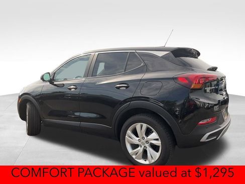 Certified 2024 Buick Encore GX Preferred w/ Comfort Package FWD image 3