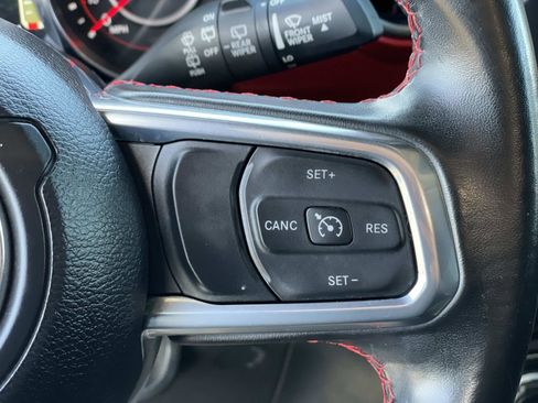 Used 2021 Jeep Wrangler Unlimited Rubicon image 9