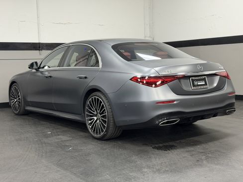 Used 2022 Mercedes-Benz S 500 4MATIC image 10