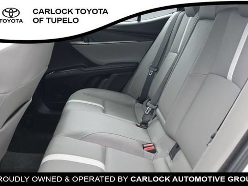 Used 2026 Toyota Camry SE FWD image 19