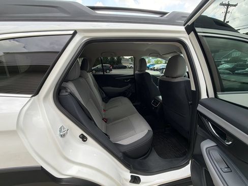 Used 2024 Subaru Outback Premium AWD/4WD image 44